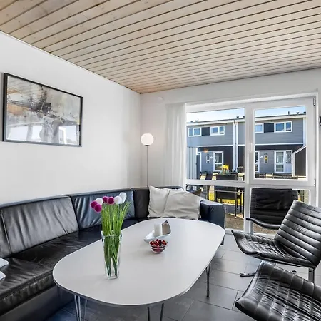 Arise - 700m From The Sea By Interhome *