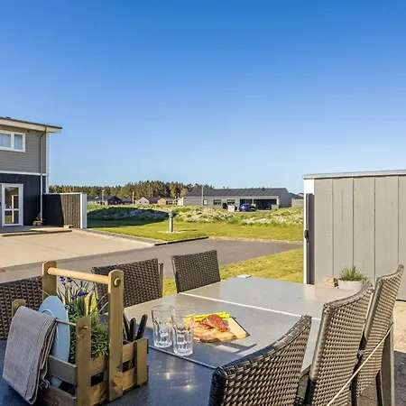 Arise - 700m From The Sea By Interhome
